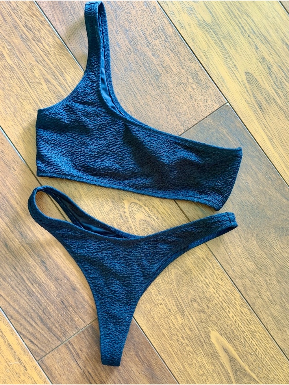 Black One-Shoulder Bikini Set